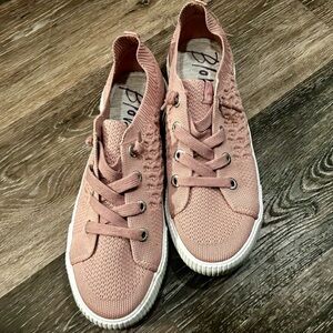 Blowfish Malibu Pink Knit Sneakers | Size 8.5 | Lightweight Casual Shoes